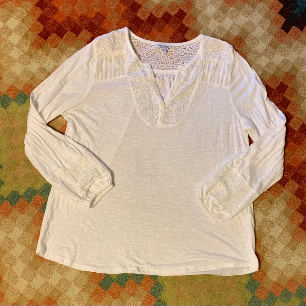 EUC Lucky Brand XL White Eyelet Trim Shirt